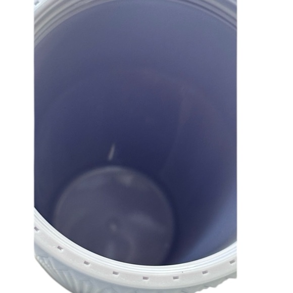 STARBUCKS 2021 Lavender Lilac Studded Cold Cup Tumbler 16oz & Ornament Keychain - Picture 5 of 8